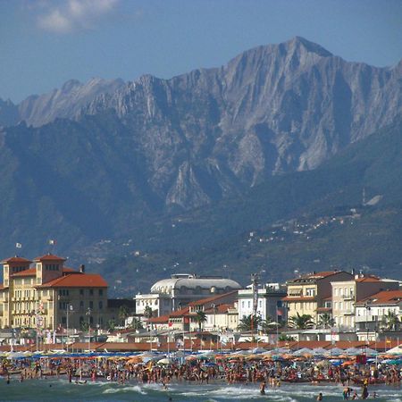 I Levrieri Hotel Torre del Lago Puccini Buitenkant foto