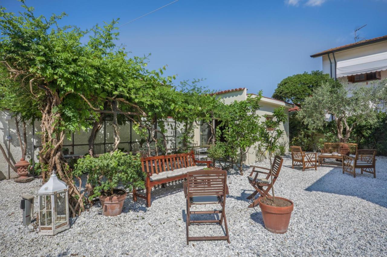 I Levrieri Hotel Torre del Lago Puccini Buitenkant foto